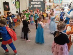 2025-11-05 Dzień postaci z bajek